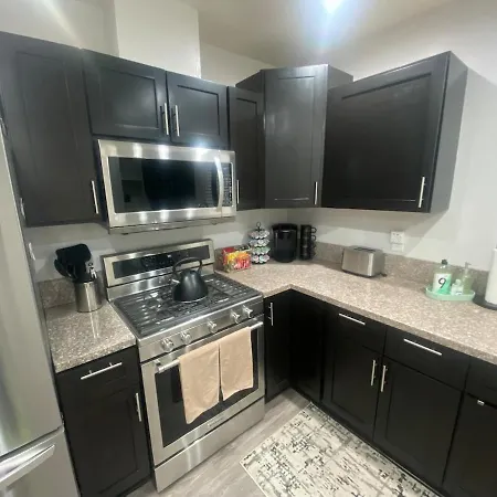 Bonvoyage-Sleep&Sail Overnight Stays-Sleeps 6-8